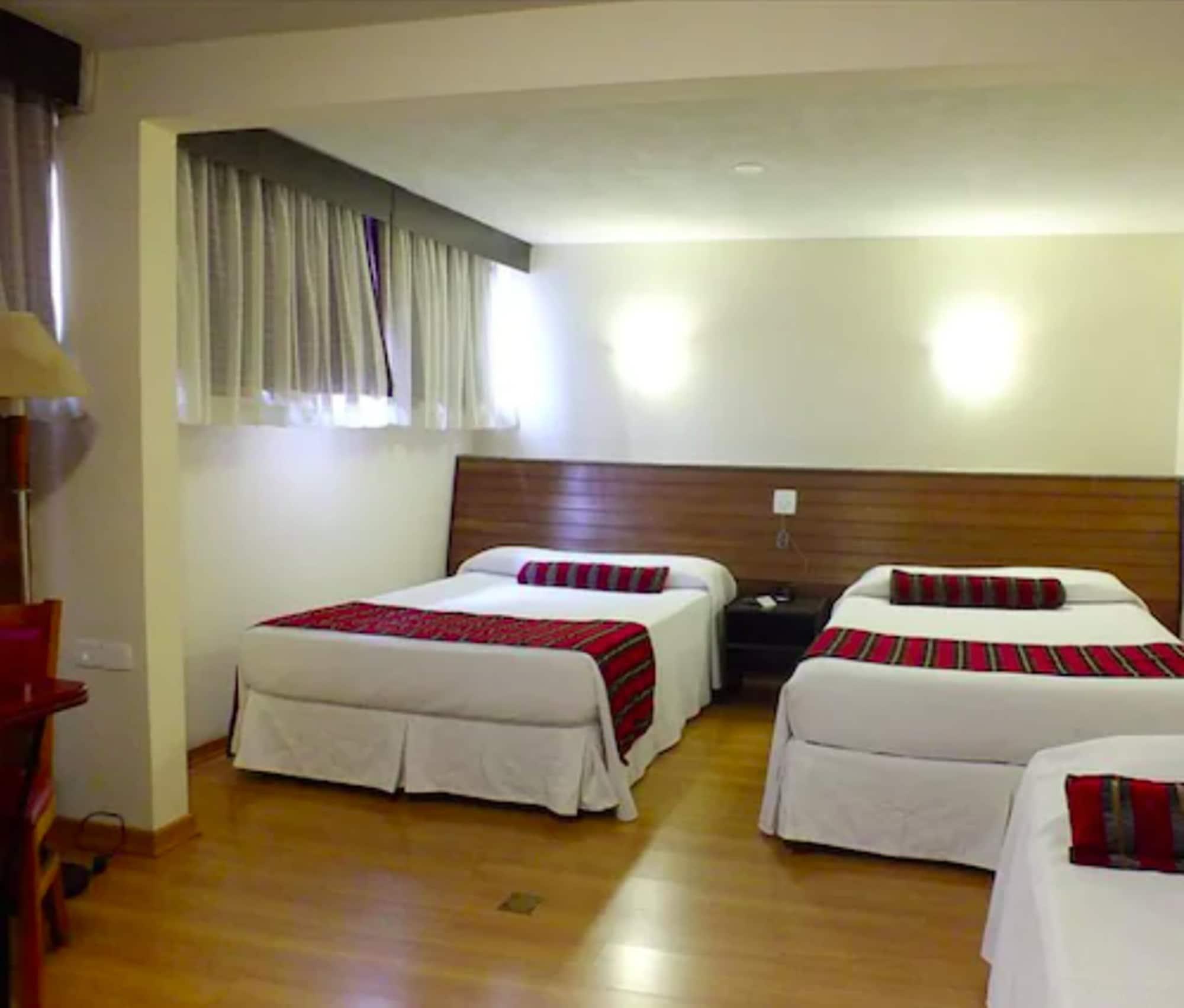 Hotel Nacional Inn Curitiba Estacao Shopping Bagian luar foto