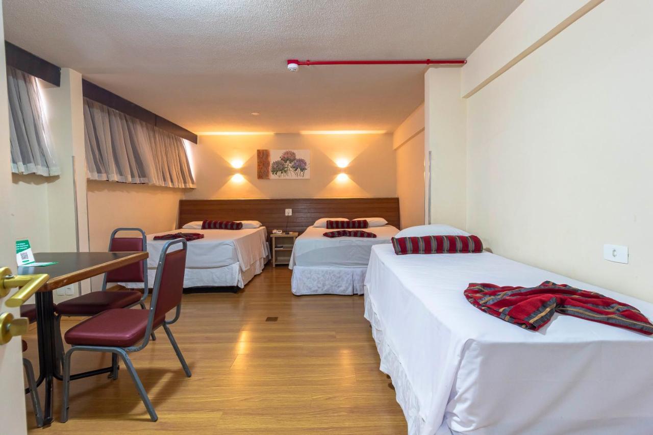 Hotel Nacional Inn Curitiba Estacao Shopping Bagian luar foto