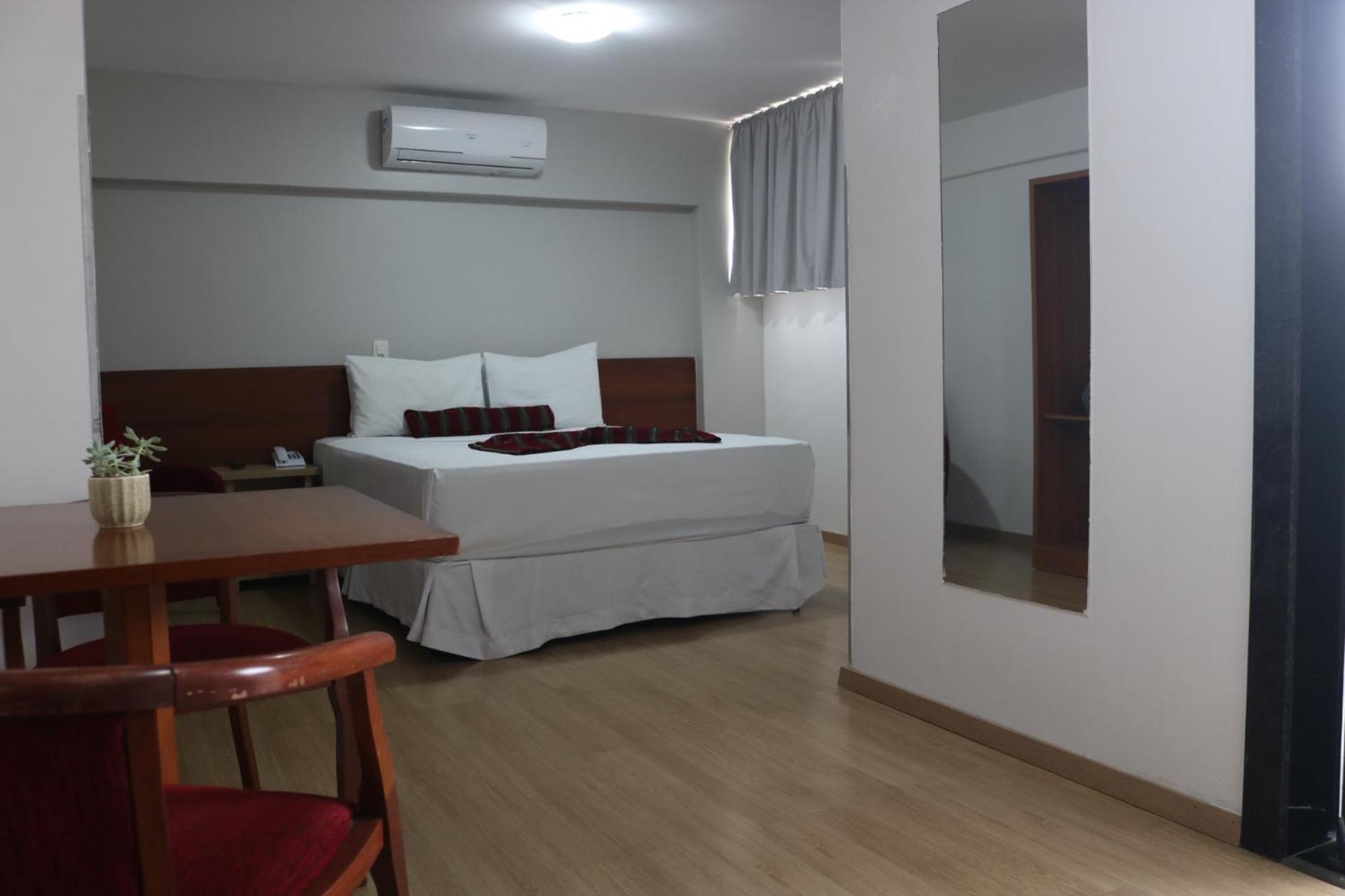 Hotel Nacional Inn Curitiba Estacao Shopping Bagian luar foto